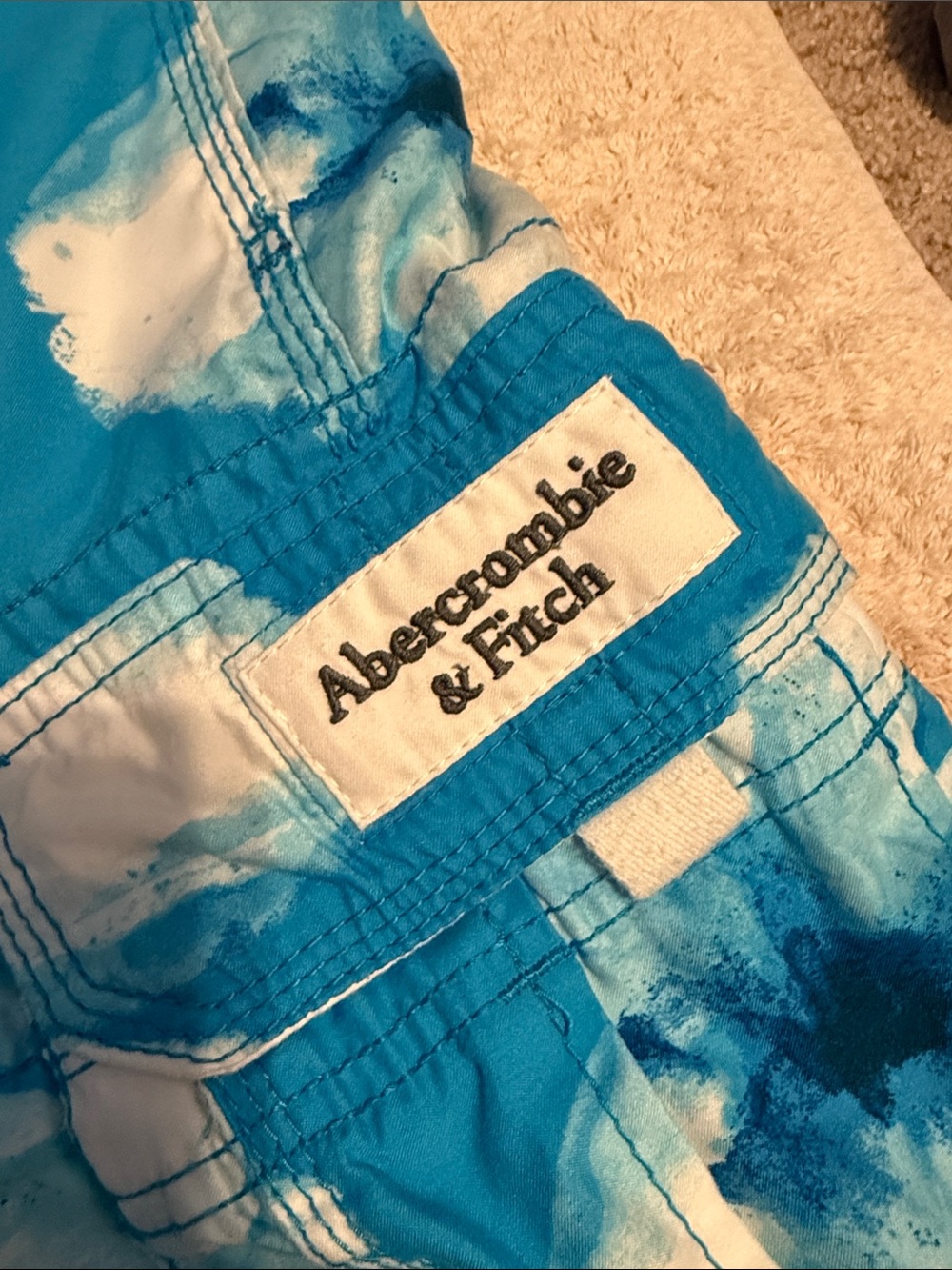 Abercrombie & Fitch Turquoise and White Floral Cargo Shorts - Picture 2 of 4